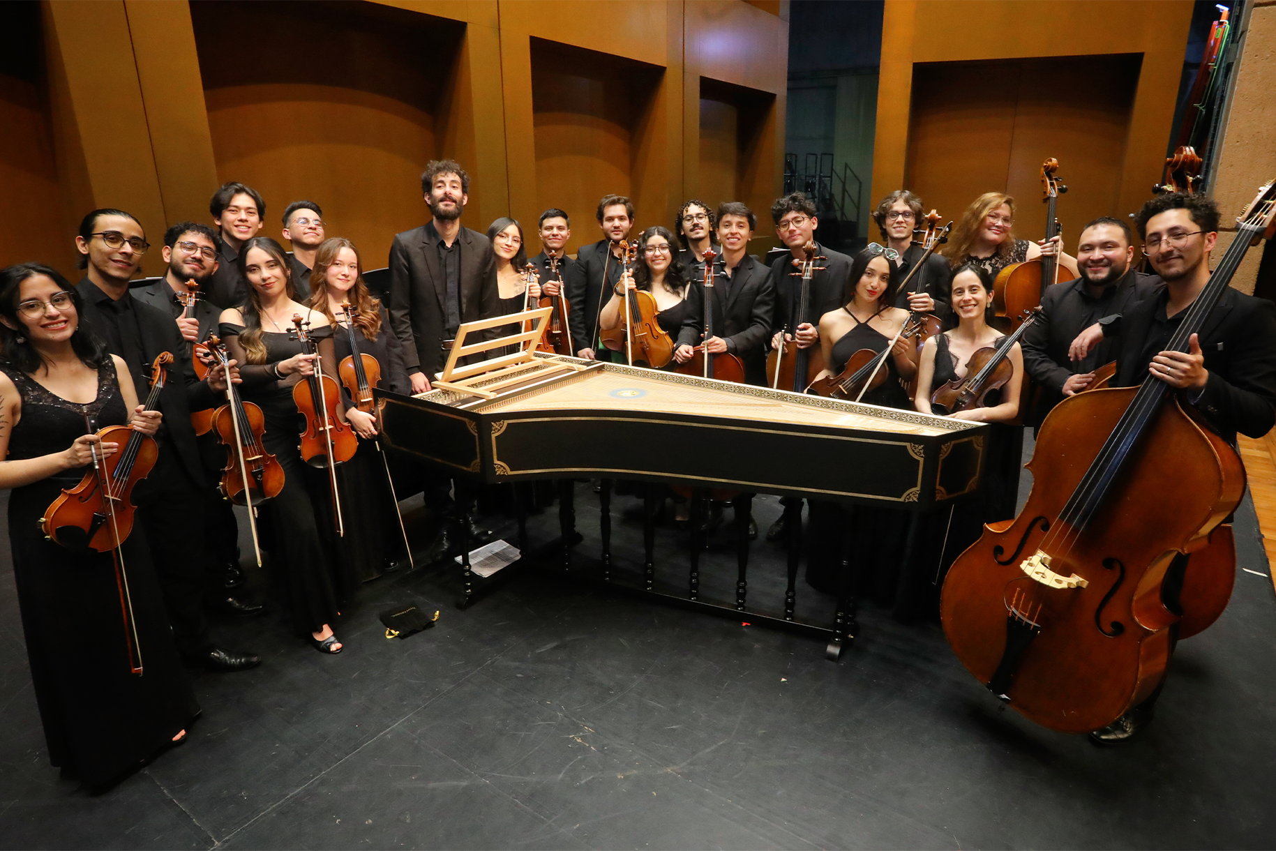Orquesta Filarmónica Juvenil de Cámara
